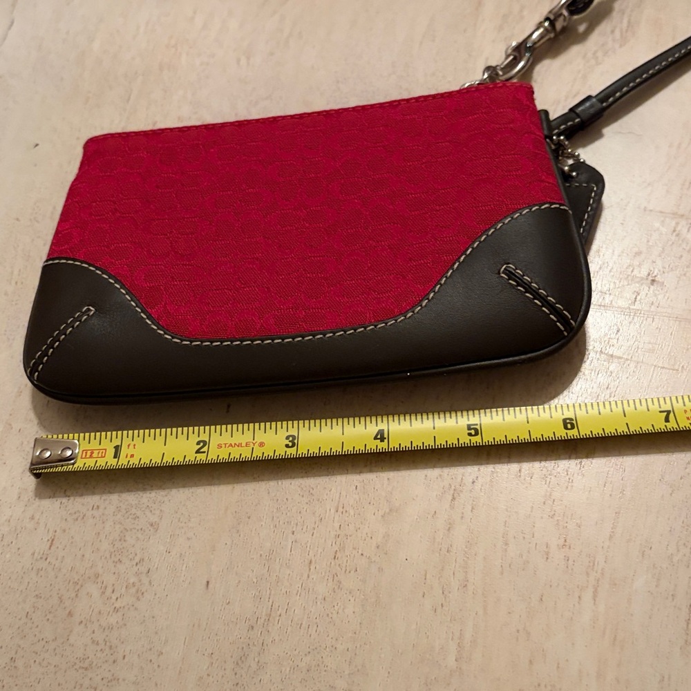 Vintage Coach Soho Wristlet - Picture 7 of 12